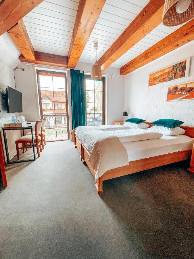 Villa Bella Italia Mikołajki Exteriör bild